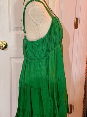 Express Green Tiered Midi Dress